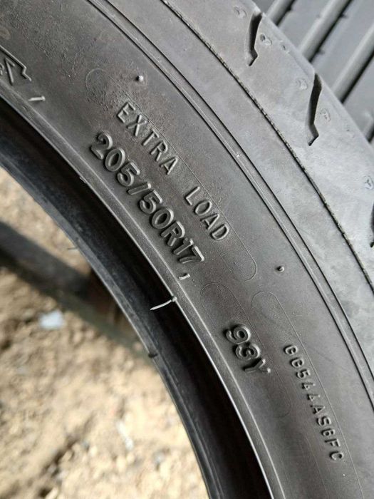 Шини Goodyear 205/50R17. 2шт. Літо.2021р.(0015)