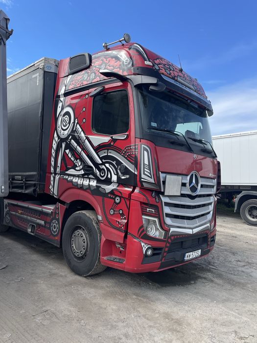 Mercedes Actros 1848 Giga Space z hydrauliką