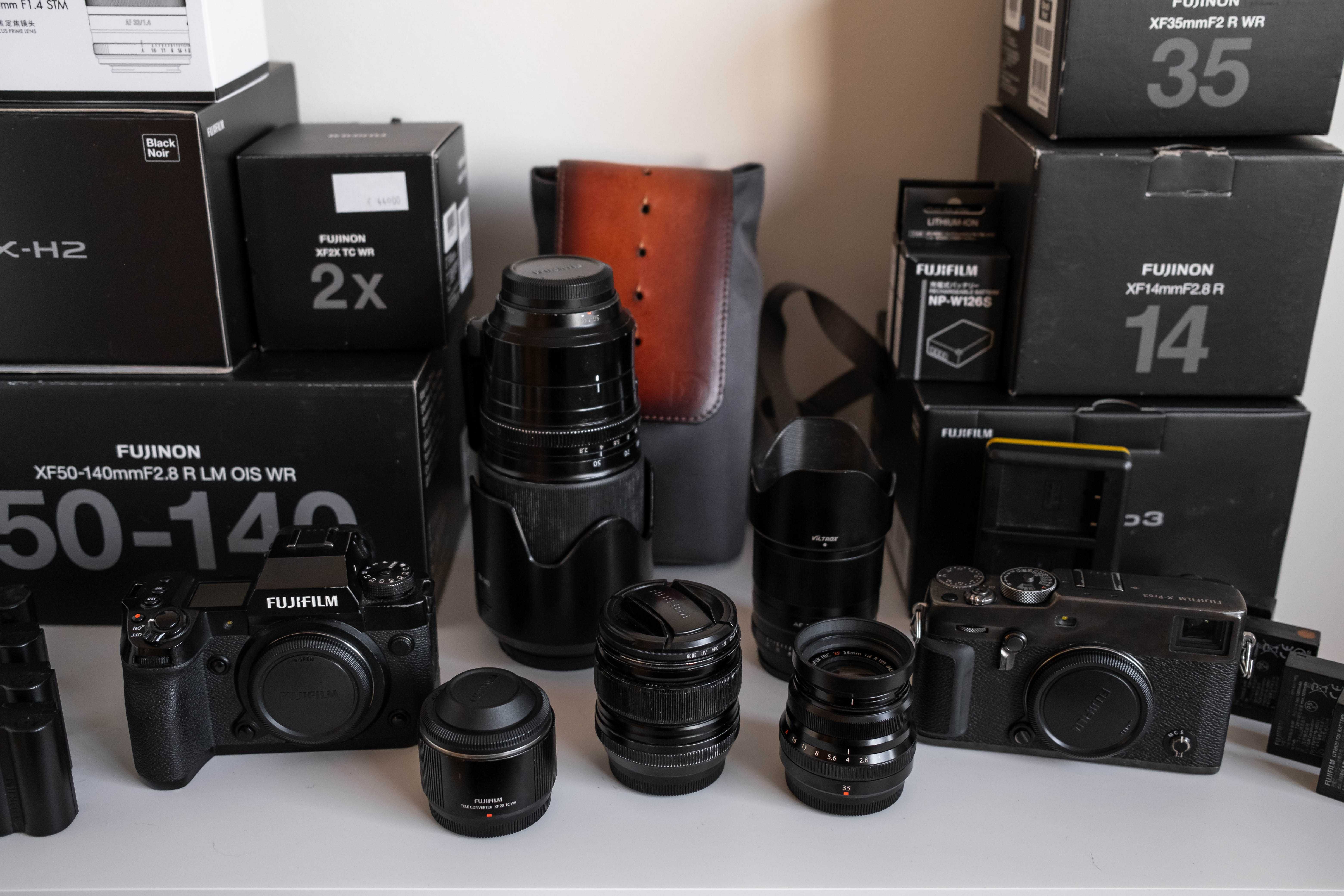 Câmaras e Objectivas Fuji (X-pro 3 + X-H2 e outros)