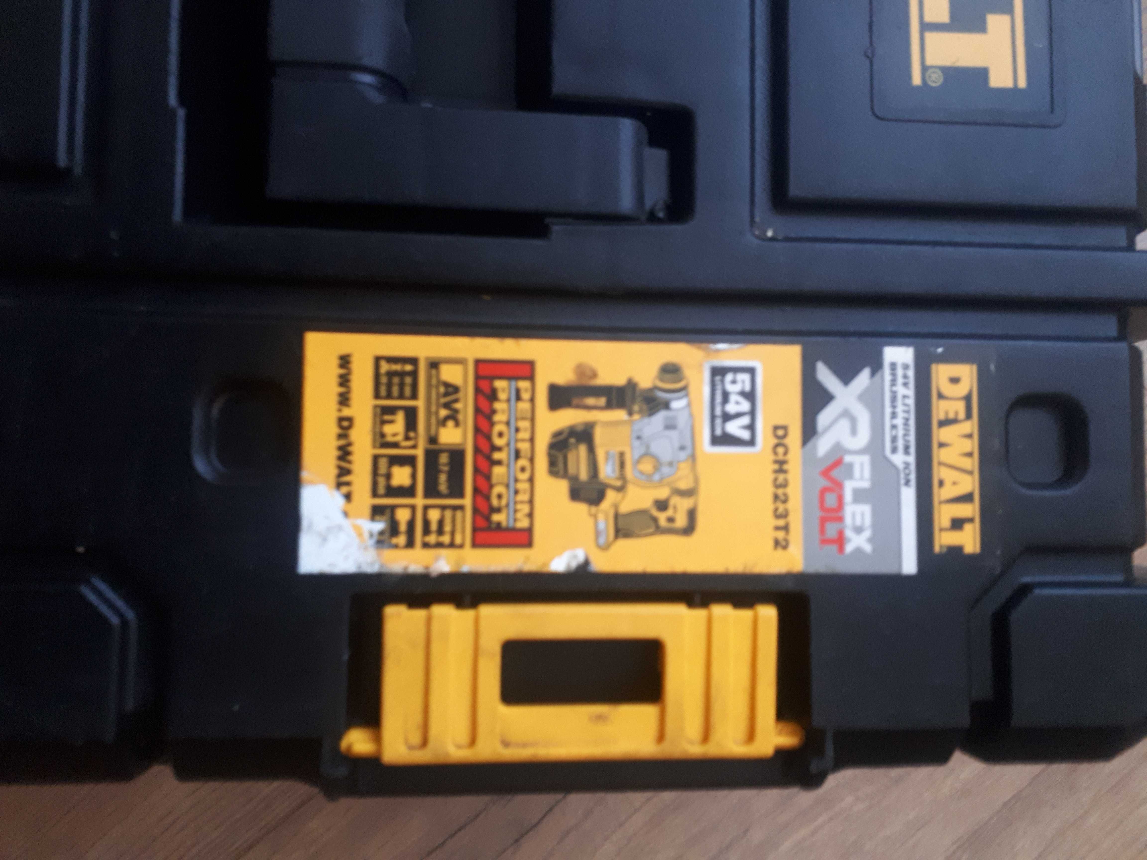 Wkładka do Skrzyni narzędziowej TSTAK młotowiertarka DeWalt DCH323T2