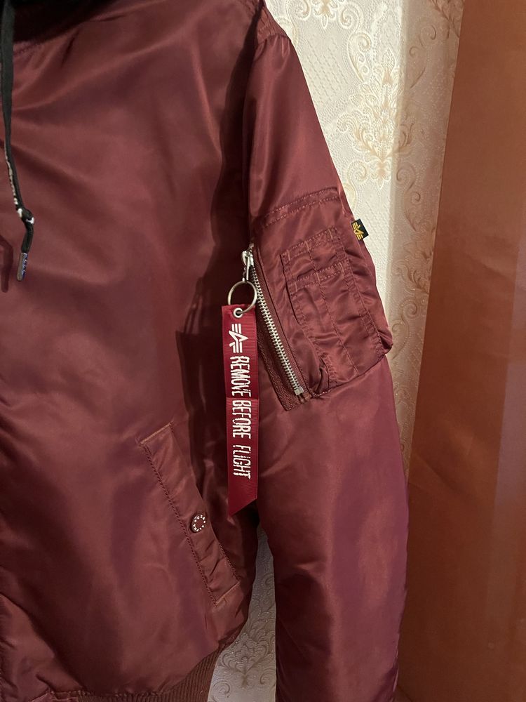 Бомбер alpha industries ma 1