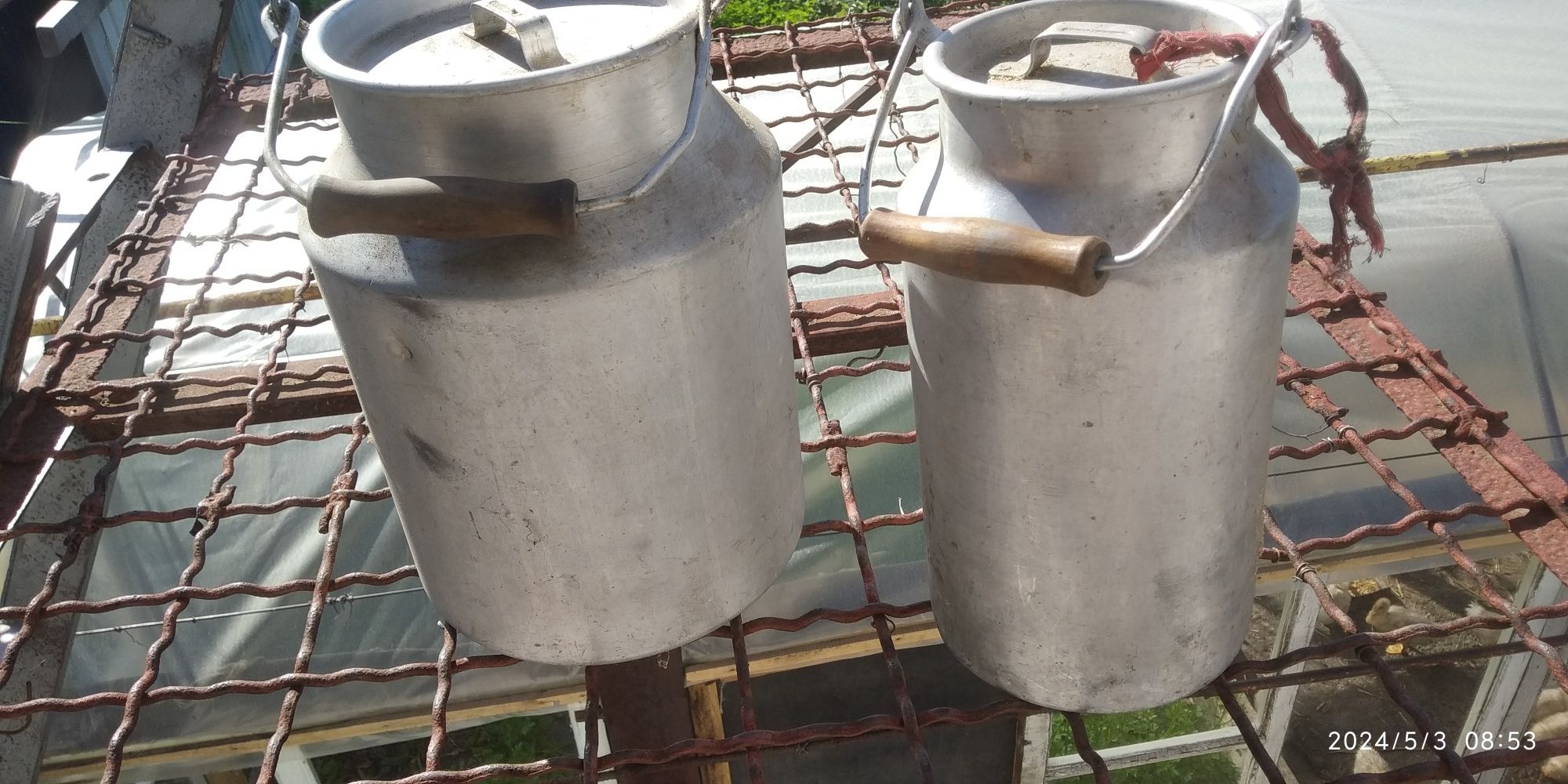 Продам бидоны 10л,5л,40л