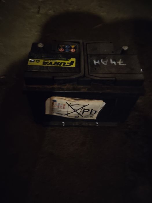 Akumulator 74Ah 12v