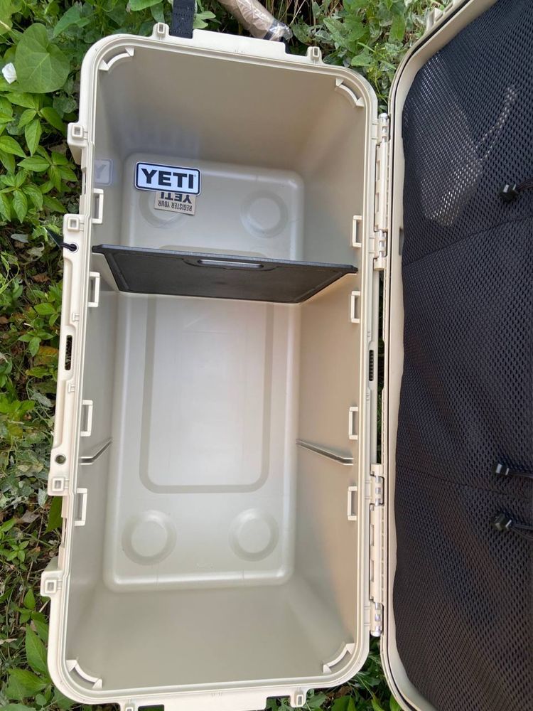 Продаю YETI LoadOut GoBox 60 Gear Case — Tan