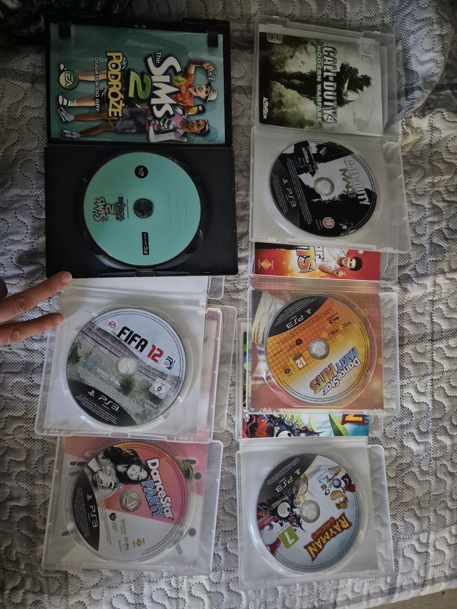 Oryginalne gry PS3 Fifa Rayman COD 4 i  PC Sims 2 Podróże