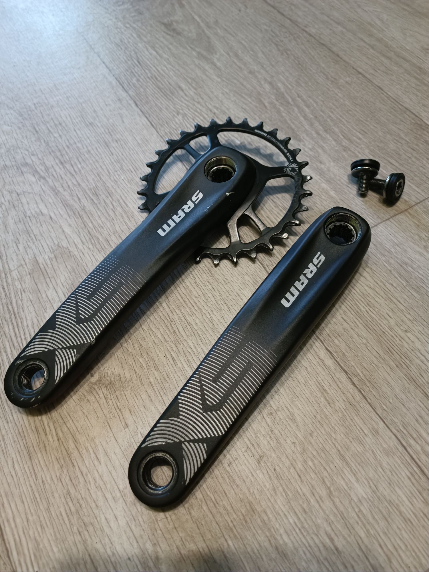 Шатуны Sram SX 175,Power Spline, 10-12ск.,Звезда 30 Т X-SYNC 2 Steel
