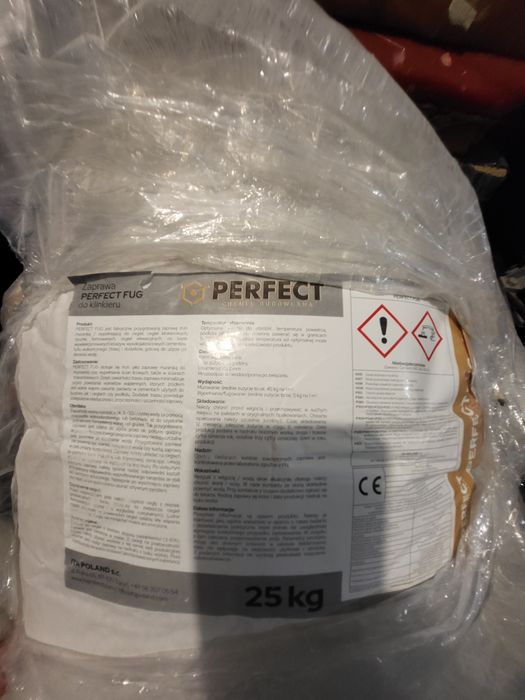 Fuga do klinkieru Perfect Stara Biel. Rękaw, pistolet.