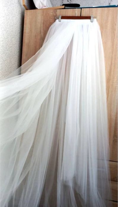 Спідниця-шлейф на весілля