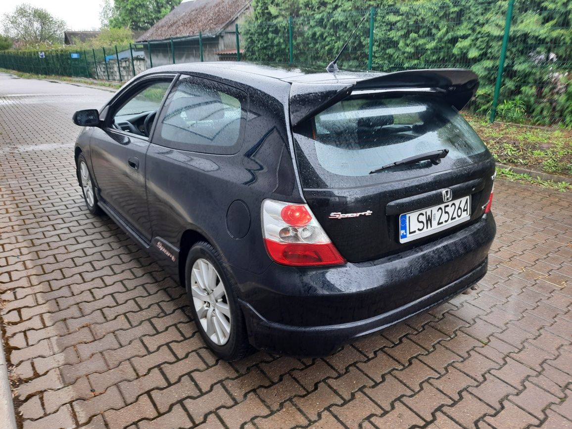 Ładny stan 1.7 diesel klimatyzacja ważne opłaty