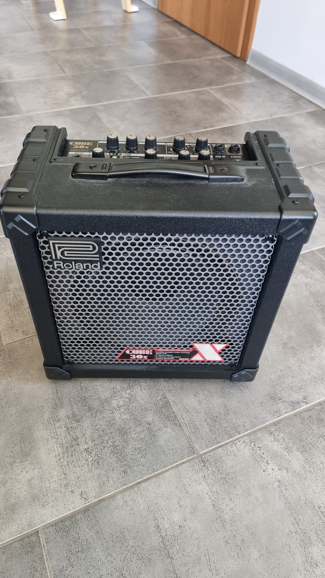 Wzmacniacz gitarowy Roland Cube X30