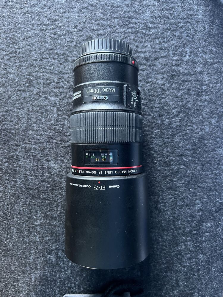 Canon 100mm f/2.8L macro is usm + filtr UV i antypolaryzacyjny HOYA