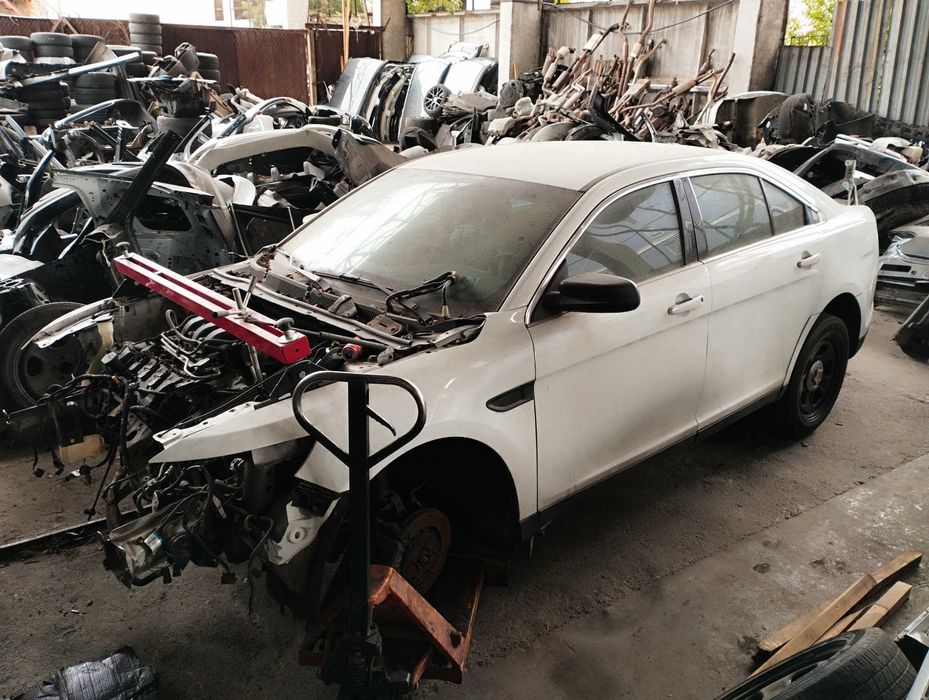 Четверть кузов лажерон крыша крыло Ford Taurus Interceptor