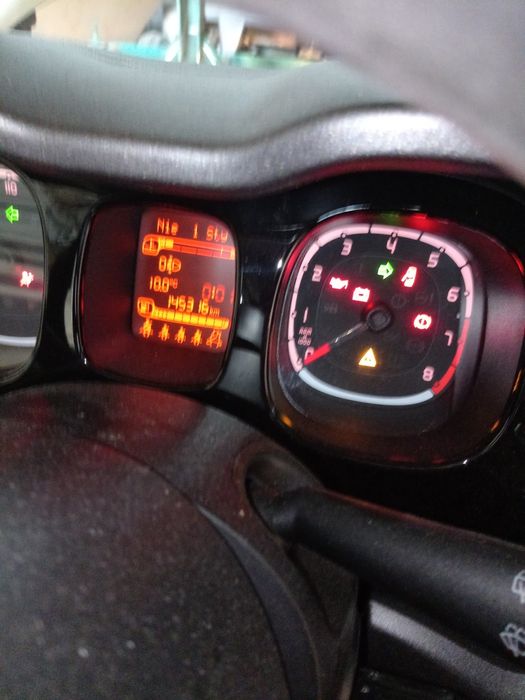 Fiat panda uszkodzony