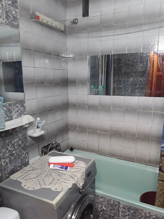 2 кімн Металл оайон 1 поверх , з меблями і технікою