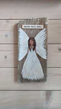 Anioł malowany na starej desce handmade
