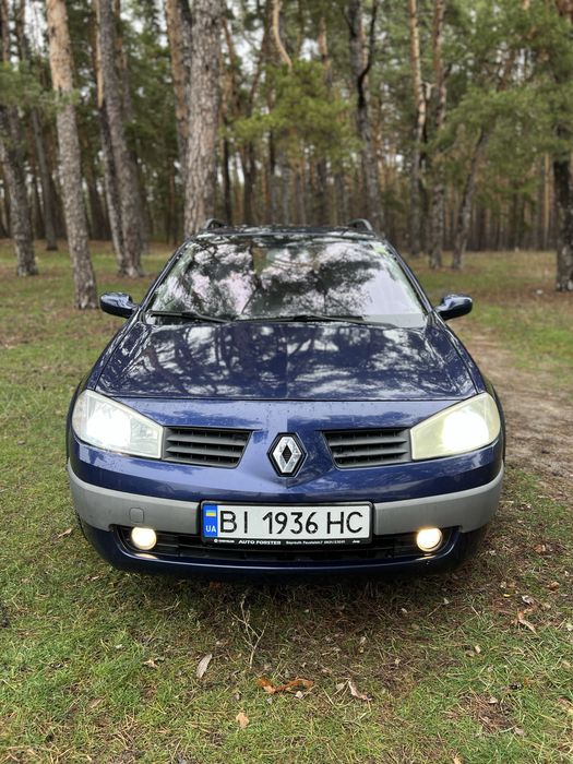 Renault megane 2 2004 год 2.0 бензин