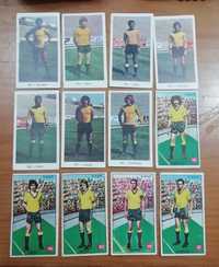 12 cromos de futebol