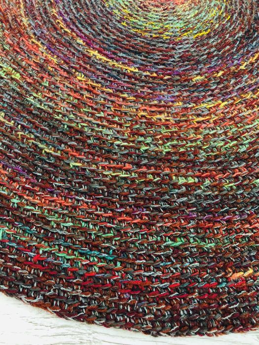 Ковер ручной работы 1 м шерсть.