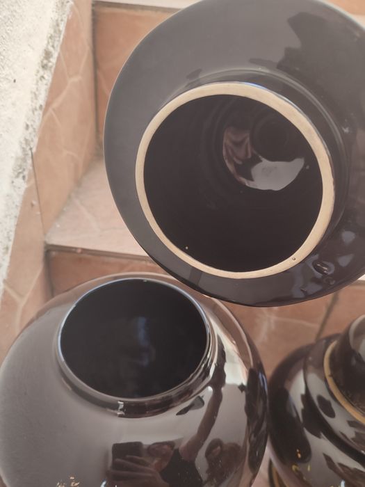 Conjunto de potes de loiça