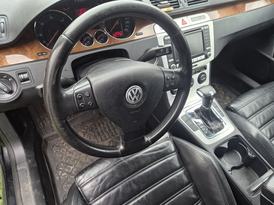 Na części Vw Passat B6 Highl 2.0 tdi BMR DSG JPQ LC9X