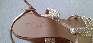 Sandálias douradas pele marca Minelli  /  Nº 38