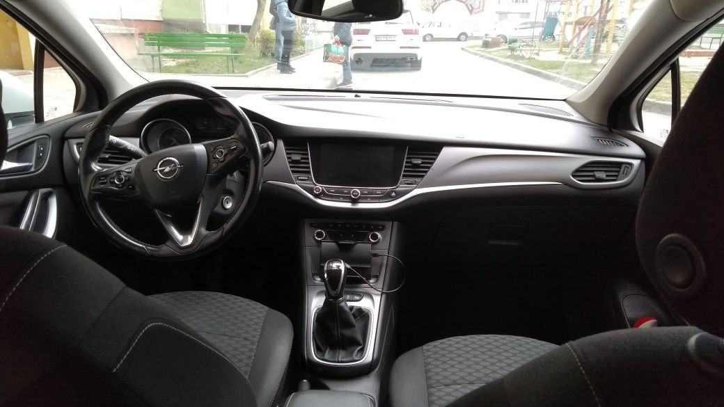 Opel astra k sport tourer