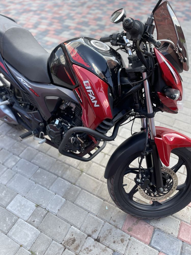 Продам Lifan kp200