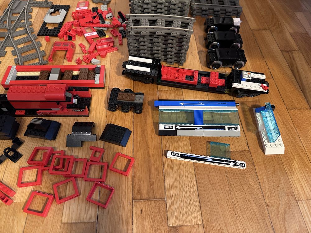 Zestaw Lego pociagi 9V (Train)