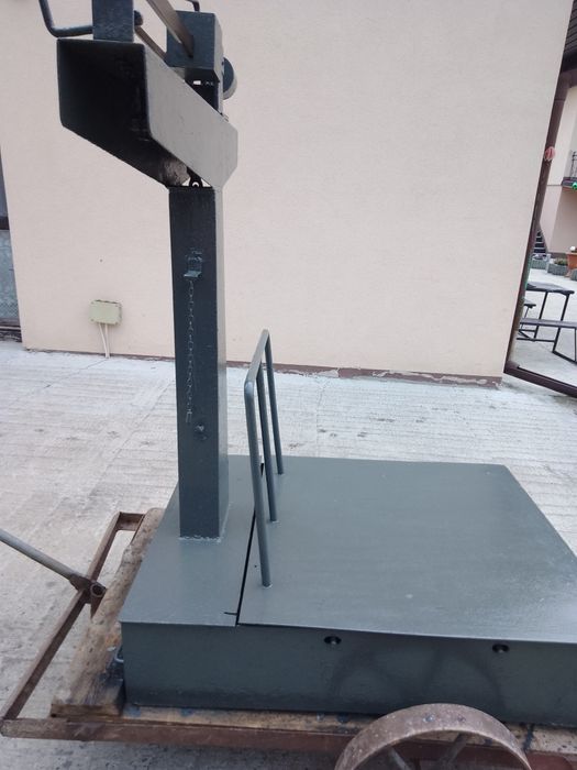 Sprzedam wagę towarową