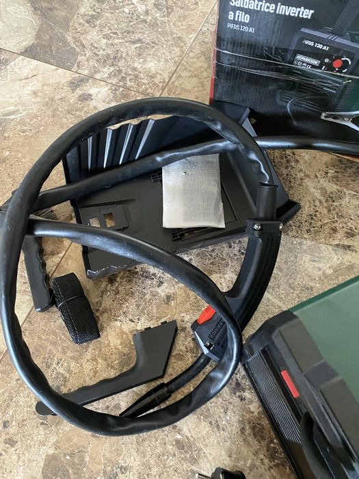 Інверторний зварювальний апарат PIFDS 120 A1