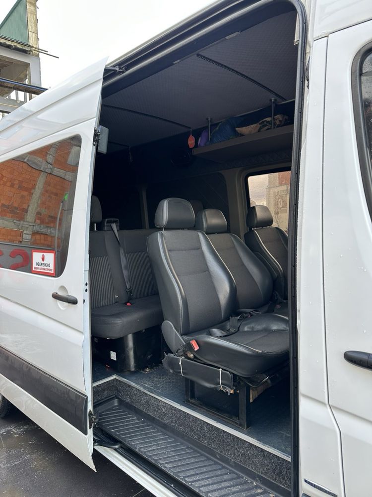 Mercedes-Benz sprinter 2013 року
