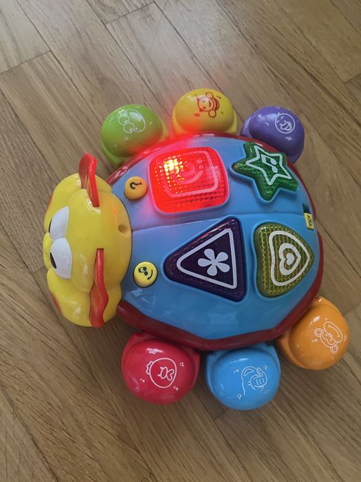 Музичний жук розвиваюча іграшка