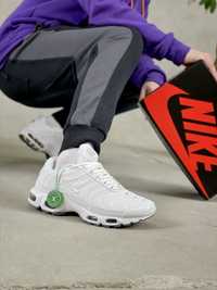Nike Air Max TN white