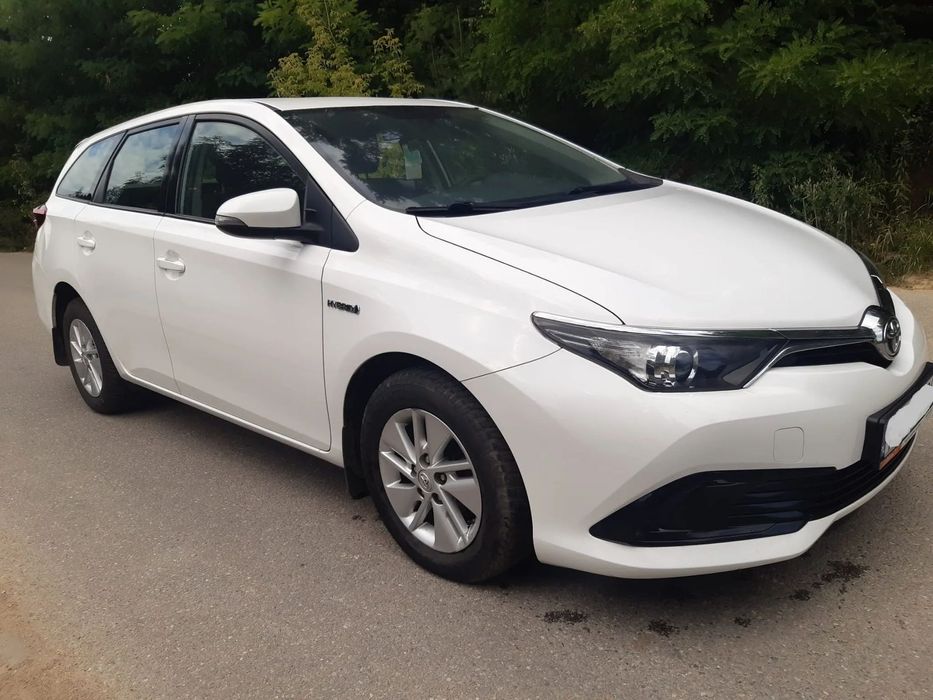 Toyota Auris Kombi Hybrid + Gaz LPG Salon PL Oryg.km