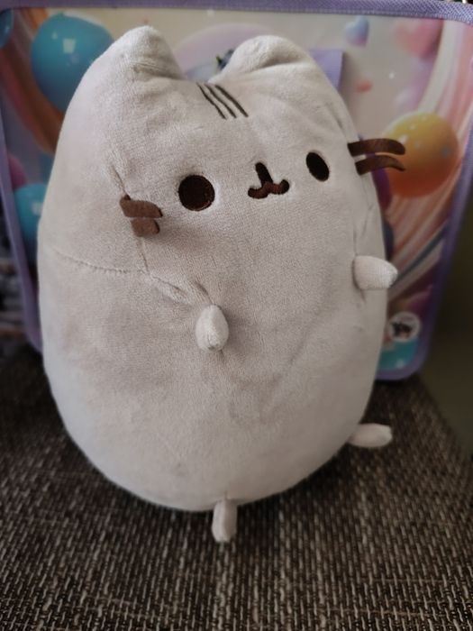 Продаю м'яку іграшку кіт Pusheen.