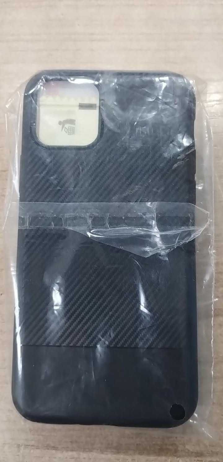 Etui na telefon Iphone 11 + 2 szybki