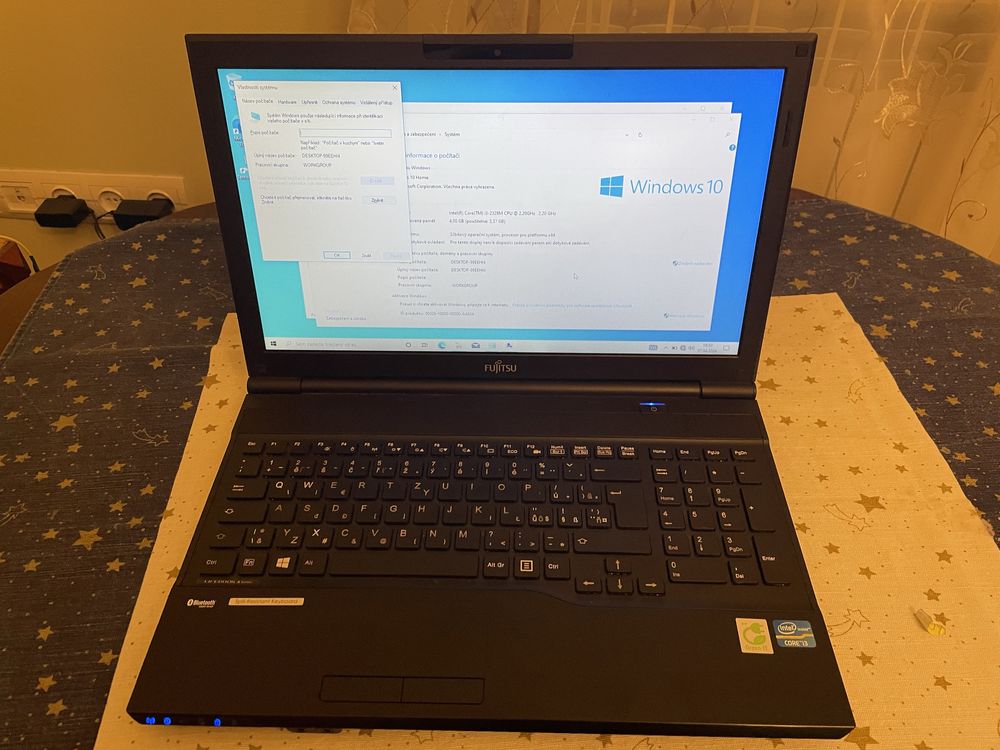 Стан нового Fujitsu LifeBook AH532 core i 3  ram 4 ssd120