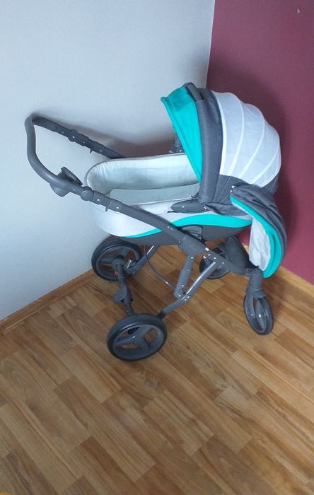 Wózek  Adamed Barletta  3 w 1 . Stan bardzo dobry