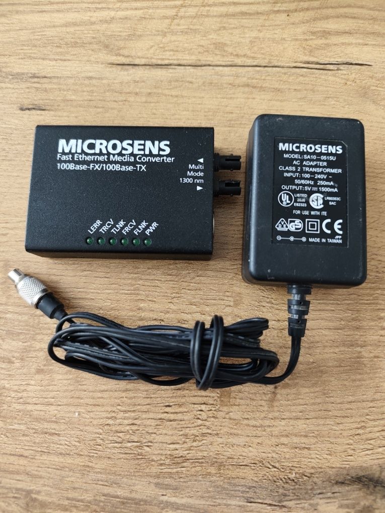 MICROSENS Fast Ethernet Media Converter - Światłowodowy konwerter medi