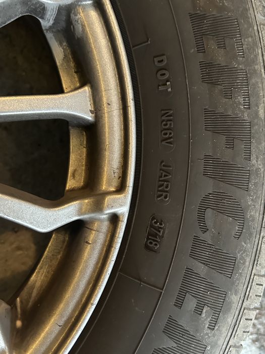Komplet kół JEEP Renagate