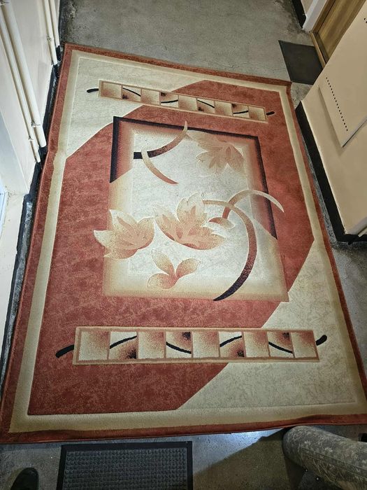 Dywan duży pomarańczowy beżowy kwiaty