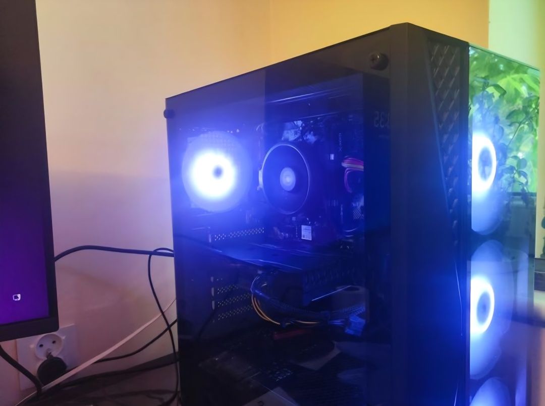 Obudowa DarkFlash DK 352 Plus
