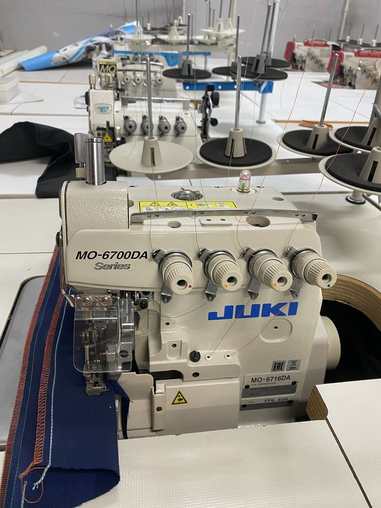 Overlock 5 nitkowy Juki MO-6716s