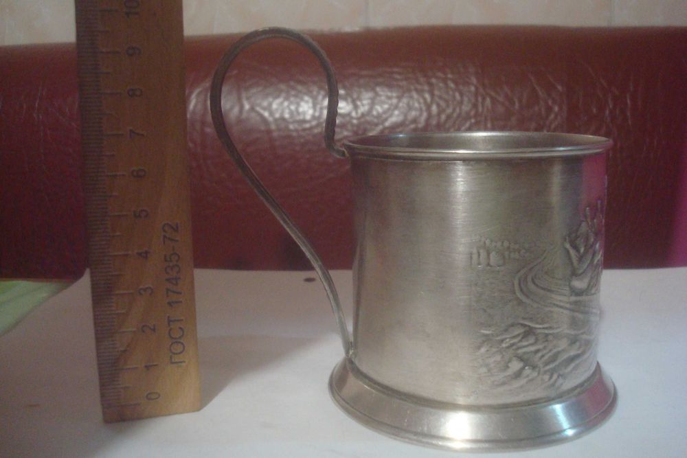 Продам подстаканник "Тройка"