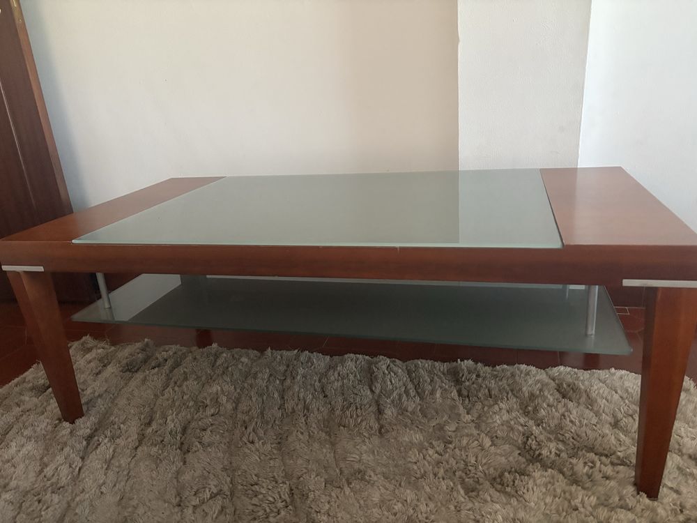 Mesa De Centro ( TAMPO EM VIDRO )