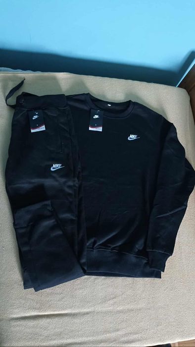 męskie dresy ocieplane Wyszywane logo. M. L. XL. XXL.