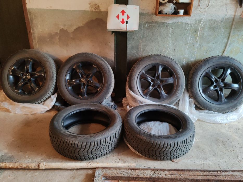 Колеса з дисками Kumho 225/60/R17/103T. .