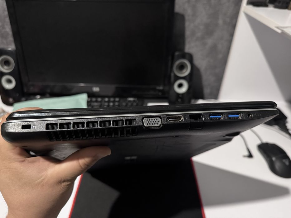 Ноутбук ASUS для ігор та роботи