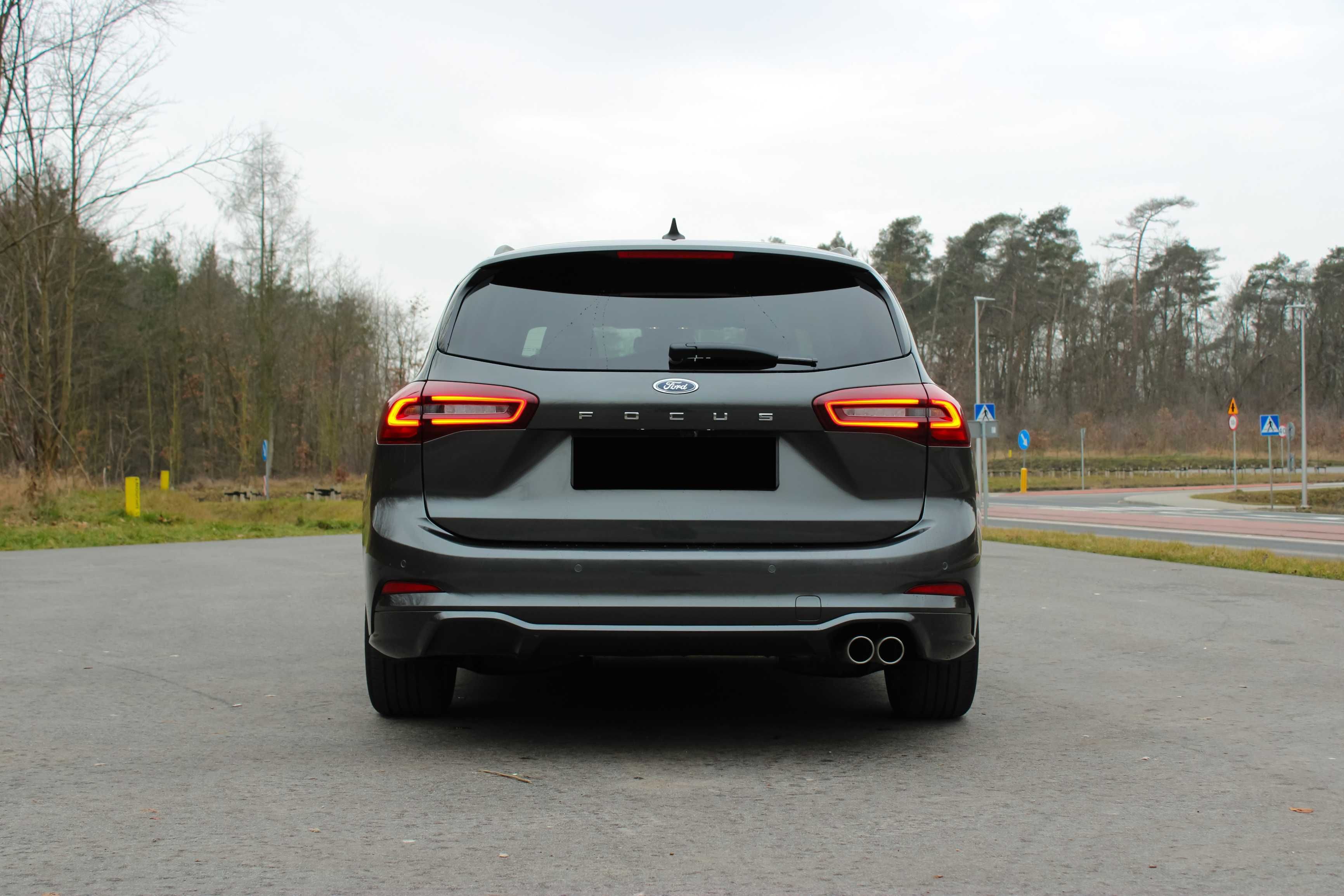 Wypożyczalnia Wynajem Aut Premium Busów Osobowych Gniezno Automat Ford