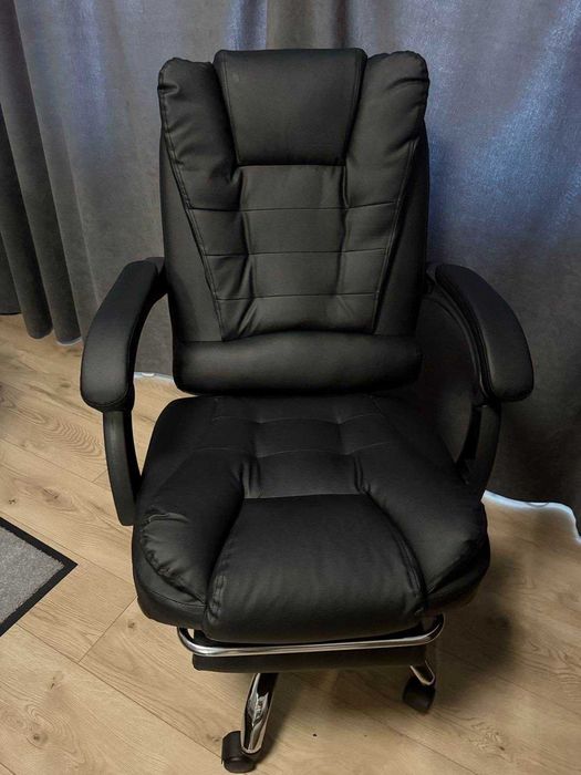 Кресло офисное компюторное с подставкой для ног крісло офісне стул